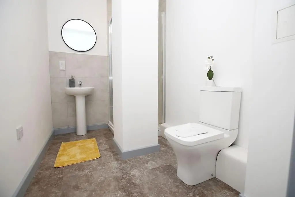 High Point 1 Bedroom Apartment Bradford  Bradford (West Yorkshire)