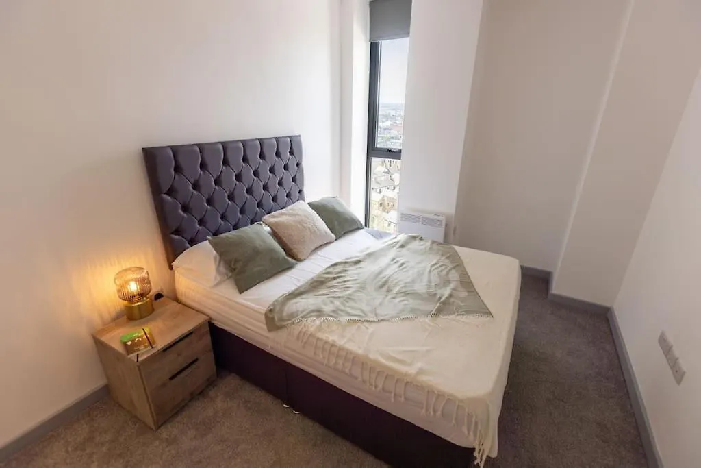 High Point 1 Bedroom Apartment Bradford  0*, Bradford (West Yorkshire) Velká Británie